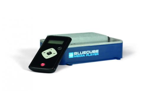 011-bluecube.jpg Amerec_Bluecube_sound_system_1